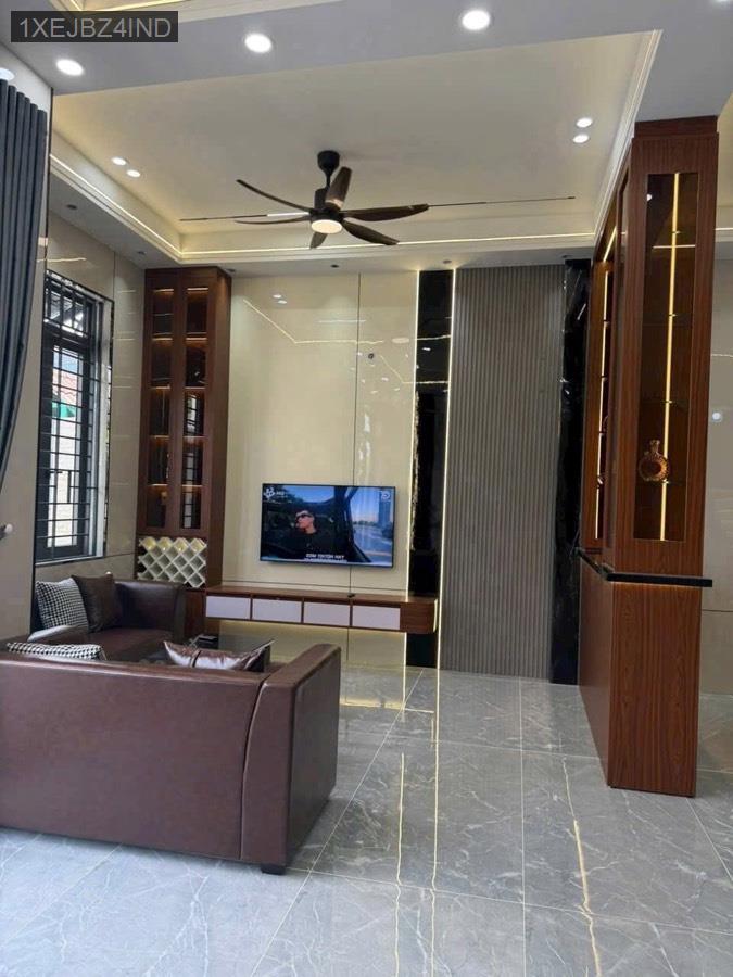 Bán nhà Đông Thạnh 8 giáp Quận 12, diện tích 6.8x 15. Giá 6tỷ250triệu TL - Xã Đông Thạnh  -  Huyện Hóc Môn  - (ảnh - 3)