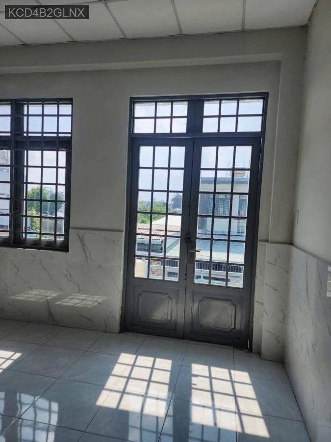 Bán nhà ở Tân Hiệp vị trí mặt tiền đường nhựa thông. SHR 5x22 nhà 1 trệt 1 lầu - Giá 4tỷ750triệu  - Xã Tân Hiệp  -  Huyện Hóc Môn  - (ảnh - 2)