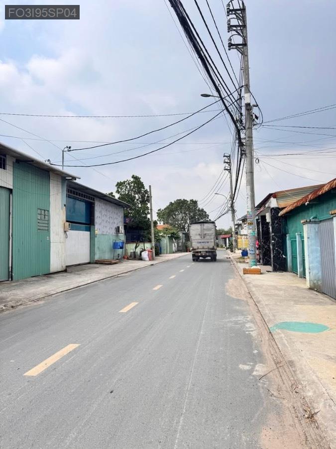 Bán nhà mặt tiền nhựa Nguyễn Thị Ly, SHR 8x22. Thích hợp làm kho xưởng ok - Xã Xuân Thới Sơn  -  Huyện Hóc Môn  - (ảnh - 2)