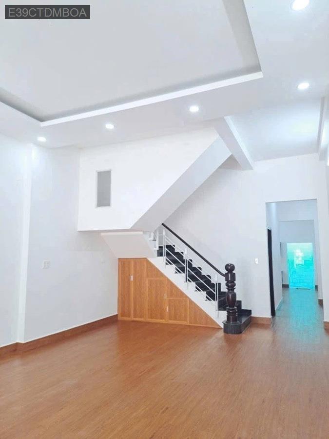 Bán nhà mặt tiền nhựa 417 thông, cách trường học cấp 1,2 tầm 200m. Vị trí buôn bán khá ok,… - Xã Phước Vĩnh An  -  Huyện Củ Chi  - (ảnh - 0)