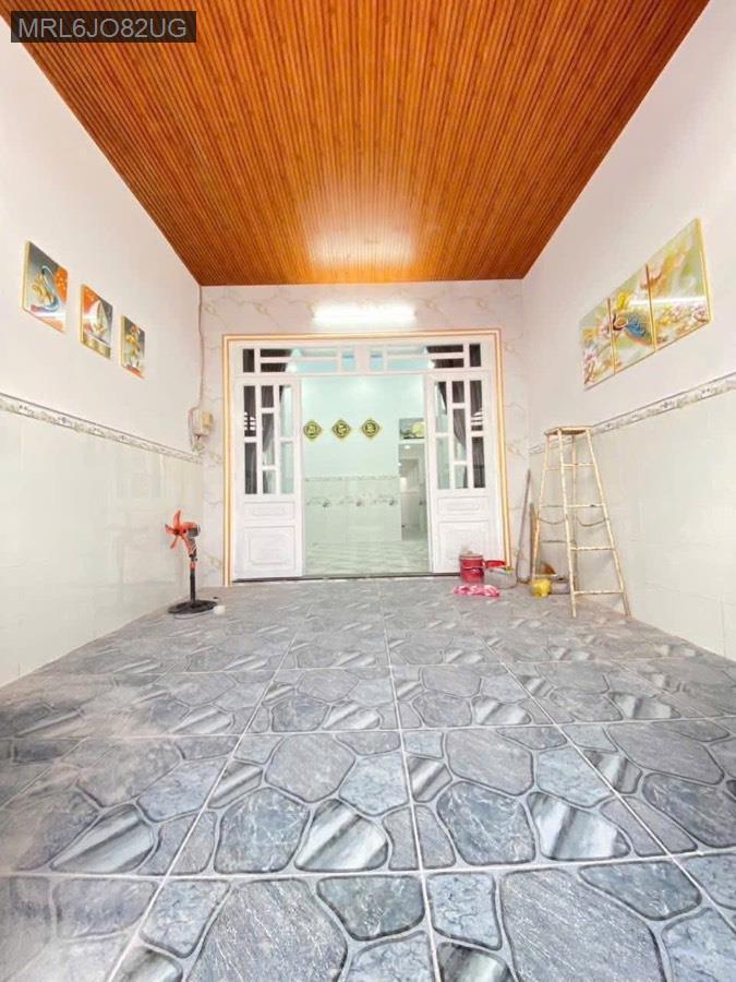 Bán nhà SHR đường Trần Thị Bốc vào 500m, diện tích 4x22. Nhà cách chợ-trường học trong bán kính 1km - Xã Thới Tam Thôn  -  Huyện Hóc Môn  - (ảnh - 0)