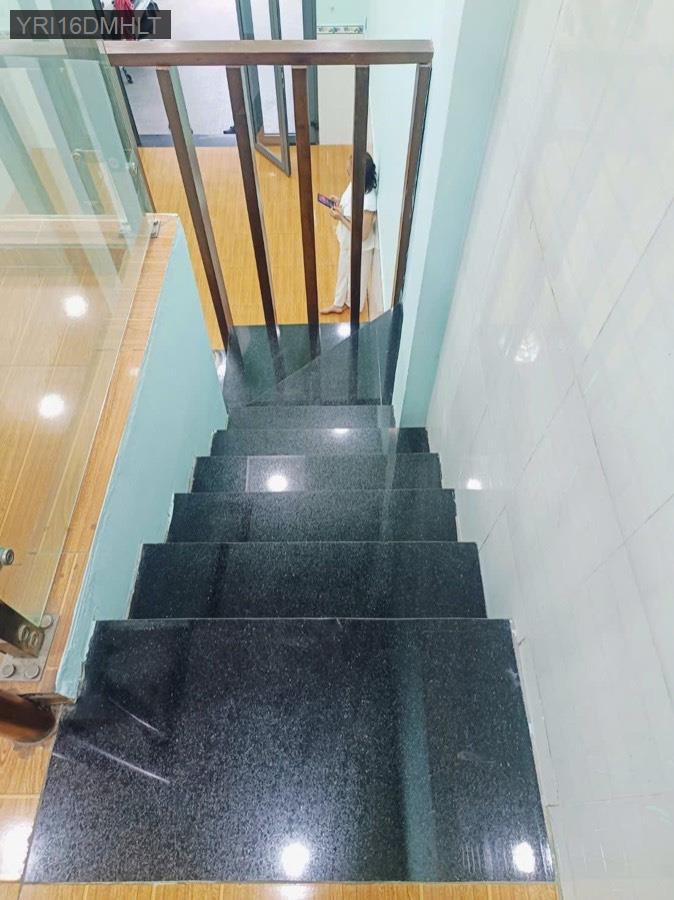 Bán nhà mặt tiền mộ tộc Phạm Văn Sáng thông ra Thới Hoà. Diện tích 4x20 có 3pn - Xã Vĩnh Lộc A  -  Huyện Bình Chánh  - (ảnh - 6)