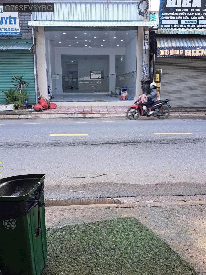Bán nhà mặt tiền đường Võ Văn Vân, SHR công chứng trong ngày - Xã Vĩnh Lộc B  -  Huyện Bình Chánh  - (ảnh - 0)