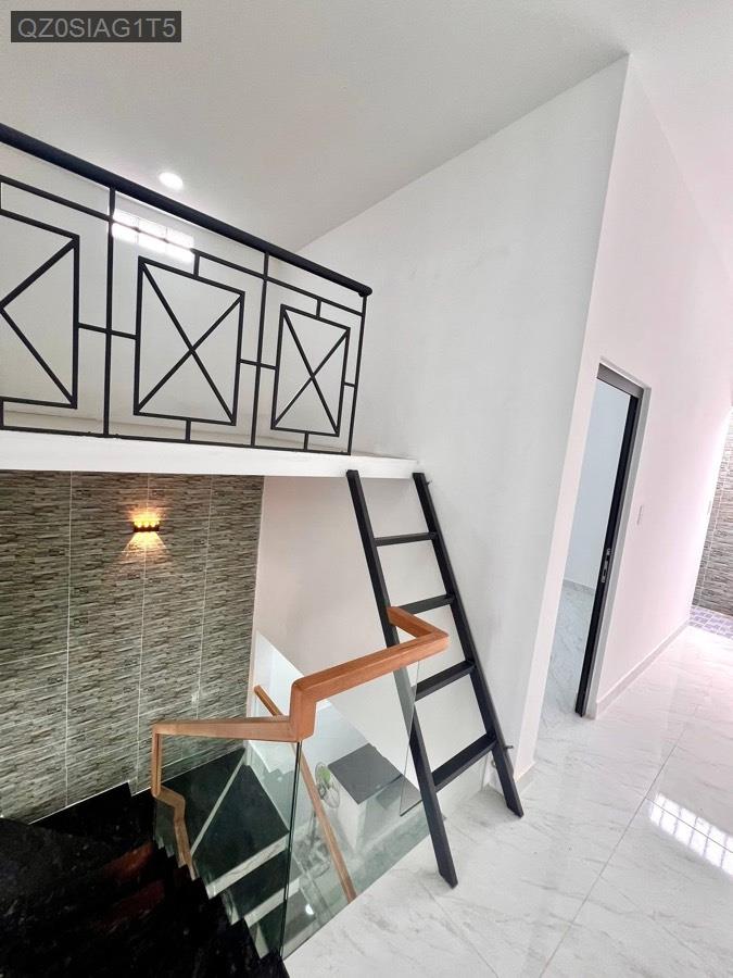 Bán nhà Ấp 6C cũ khu vực trung tâm. Nhà hướng tây, hẻm xe hơi - Xã Vĩnh Lộc A  -  Huyện Bình Chánh  - (ảnh - 7)