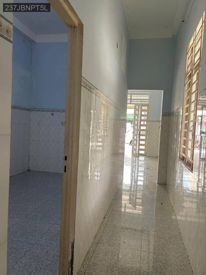 Bán 1 căn nhà lầu và 5 phòng trọ vị trí đường 15. Nhà lầu sạch sẽ, thu nhập ổn định, gần chợ… - Xã Tân Thông Hội  -  Huyện Củ Chi  - (ảnh - 5)