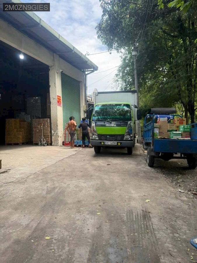 Bán nhà hẻm 4m xe hơi ra vào thoải mái, cách Phan Văn Hớn 80m. Chỉ vài bước chân đến chợ và UBND  - Xã Xuân Thới Thượng  -  Huyện Hóc Môn  - (ảnh - 3)