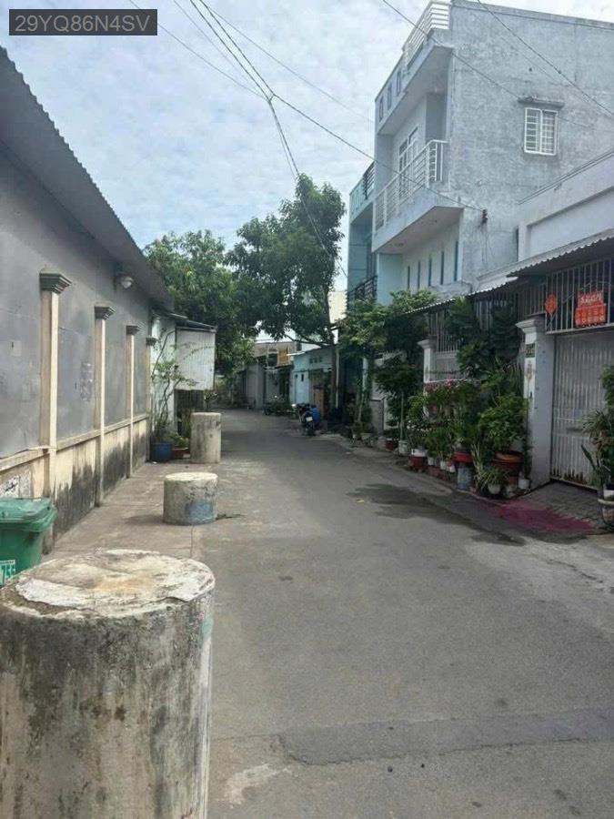 Bán nhà Sổ Hồng Riêng ngay chợ Thới Hoà vào, diện tích 4.3x28. Nhà 2 mặt tiền đường - Giá 4.8tỷ  - Xã Vĩnh Lộc A  -  Huyện Bình Chánh  - (ảnh - 0)