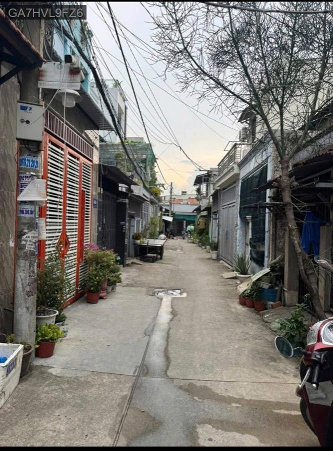 Bán nhà SHR gần chợ Đầu Mối, đường trước nhà 4m. Hướng đông bắc - Xã Bà Điểm  -  Huyện Hóc Môn  - (ảnh - 4)