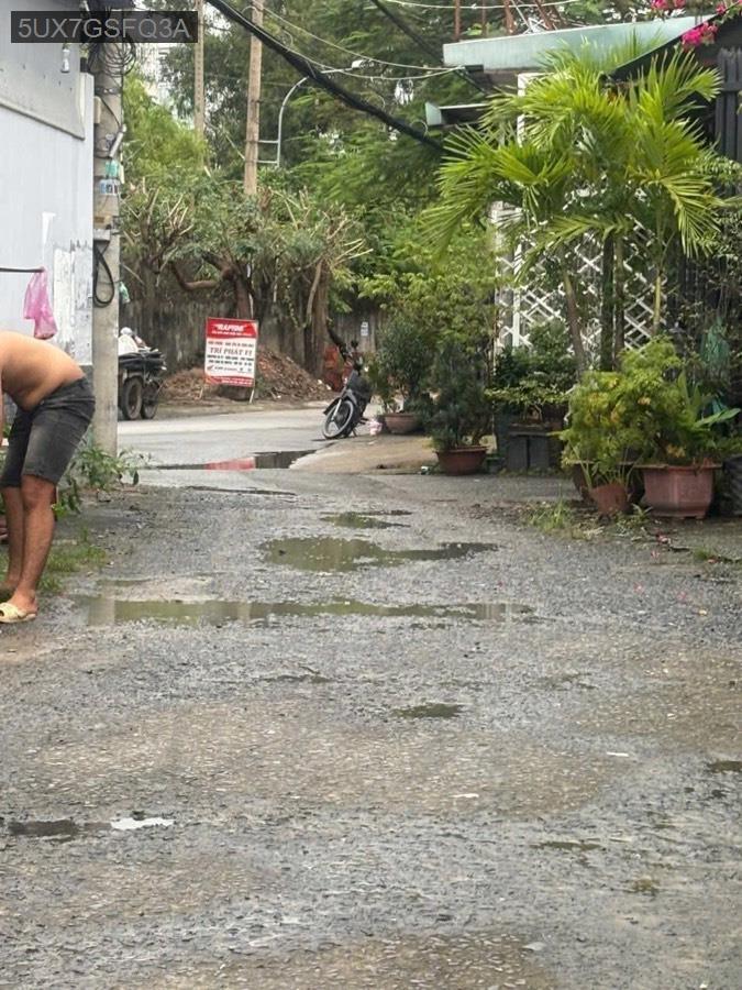 Bán đất cách chợ chữ S Trần Văn Mười 200m, diện tích 4x18. Giá 2.6tỷ TL - Xã Xuân Thới Đông  -  Huyện Hóc Môn  - (ảnh - 0)