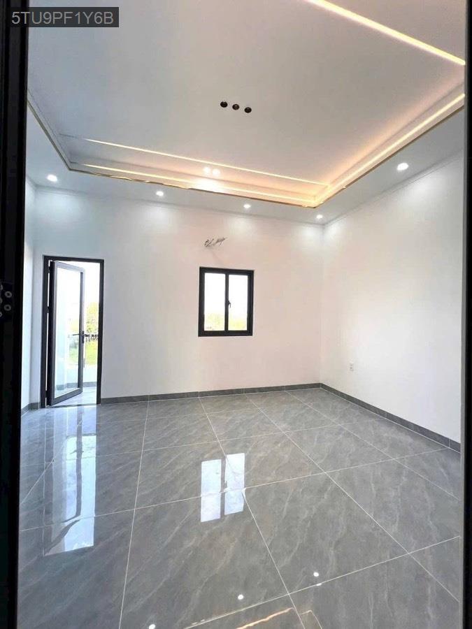 Bán nhà Mỹ Hạnh Bắc SHR 5x33 hướng Đông. Cách Hóc Môn 5km, mặt tiền đường 8m - Xã Mỹ Hạnh Bắc  -  Huyện Đức Hòa  - (ảnh - 7)
