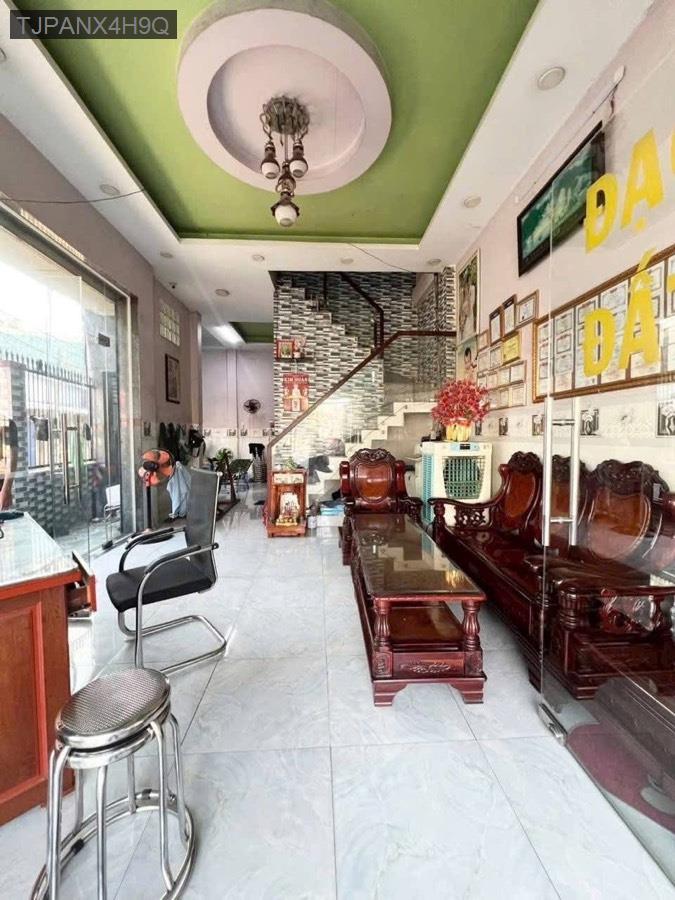Bán nhà mặt tiền đường Võ Văn Vân kinh doanh buôn bán đa ngành nghề. Giá 4.5tỷ  - Xã Vĩnh Lộc B  -  Huyện Bình Chánh  - (ảnh - 0)