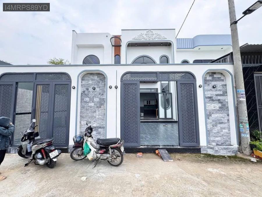Bán nhà Bình Tiền 1, diện tích 5x24 thổ cư shr nhà hoàn công. Giá 2tỷ4 - Xã Đức Hoà Hạ  -  Huyện Đức Hòa  - (ảnh - 0)