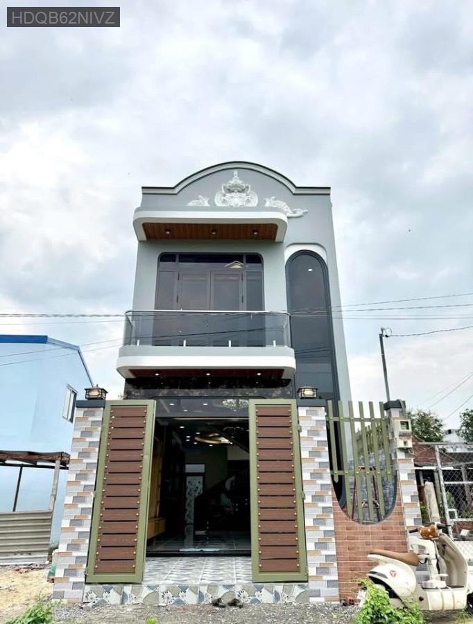 Bán nhà SHR Thới Tam Thôn, diện tích 5x18 nhà 1 trệt 1 lầu. Đường xe hơi tới nhà - Xã Thới Tam Thôn  -  Huyện Hóc Môn  - (ảnh - 1)