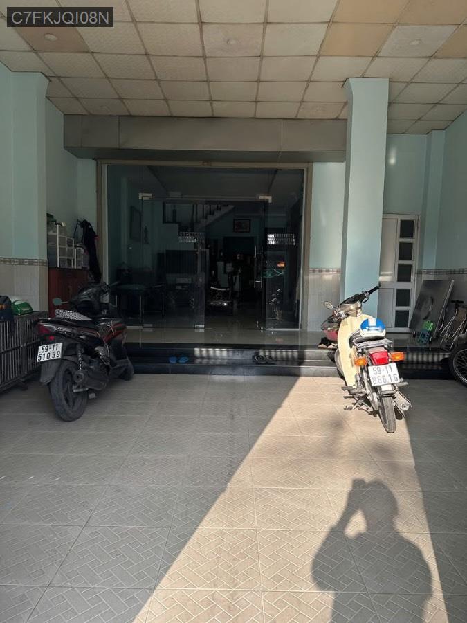 Bán nhà mặt tiền Nguyễn Ảnh Thủ. Diện tích 84,4m², dtsd 153m² nhà 2 tầng 1 trệt - Xã Bà Điểm  -  Huyện Hóc Môn  - (ảnh - 1)