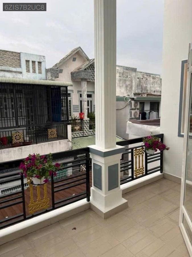 Bán nhà SHR 20m đường nhựa ttt13 hẻm ô tô, diện tích 4x16 nở hậu 7m đúc 1 trệt 1 lầu. Giá 4tỷ280tr - Xã Thới Tam Thôn  -  Huyện Hóc Môn  - (ảnh - 2)