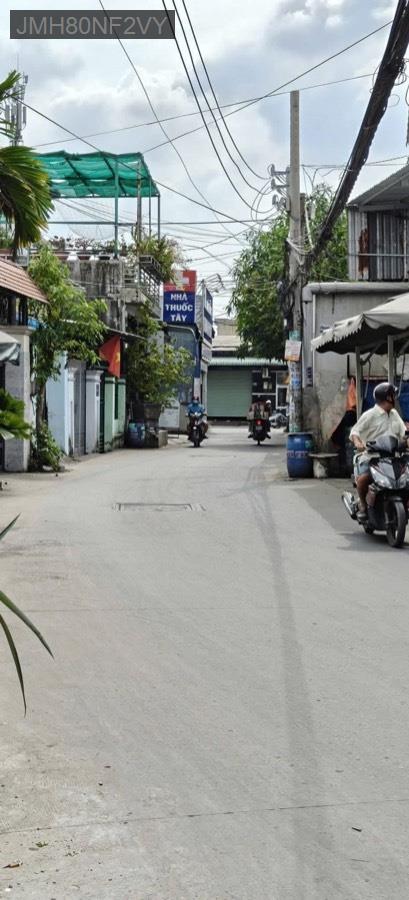 Bán nhà mặt tiền buôn bán đường Hương Lộ 80, nhà hướng đông có nước sạch đầy đủ. Giá 2tỷ490triệu TL - Xã Vĩnh Lộc A  -  Huyện Bình Chánh  - (ảnh - 2)