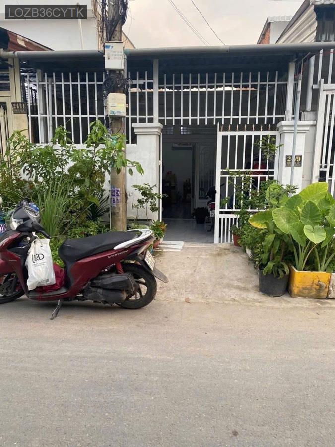 Bán nhà Sổ Hồng Riêng mặt tiền đường nhựa cách đường Nguyễn Kim Cương 300m. Giá 2tỷ250triệu bớt lộc - Xã Tân Thạnh Đông  -  Huyện Củ Chi  - (ảnh - 1)