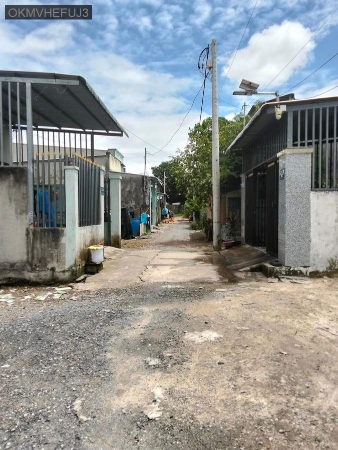 Bán nhà hoàn công, dân cư đông. Diện tích : 5x18 full thổ cư, đường lớn thông xe hơi tới nhà - Xã Phước Vĩnh An  -  Huyện Củ Chi  - (ảnh - 1)