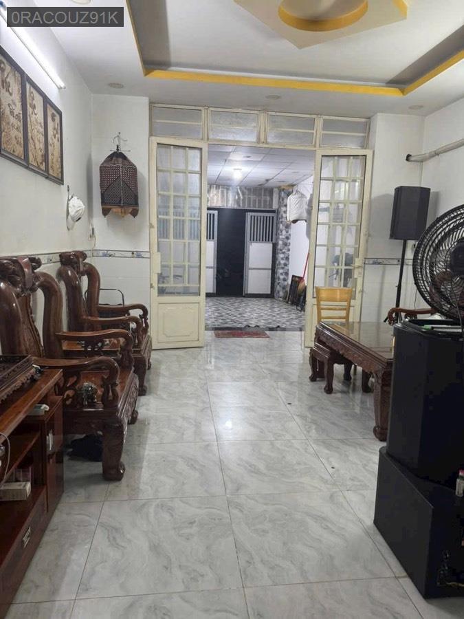 Bán nhà Sổ Hồng Riêng mặt tiền đường nhựa gần chợ đầu mối Hóc Môn. Giá 4.5tỷ TL - Xã Xuân Thới Đông  -  Huyện Hóc Môn  - (ảnh - 2)