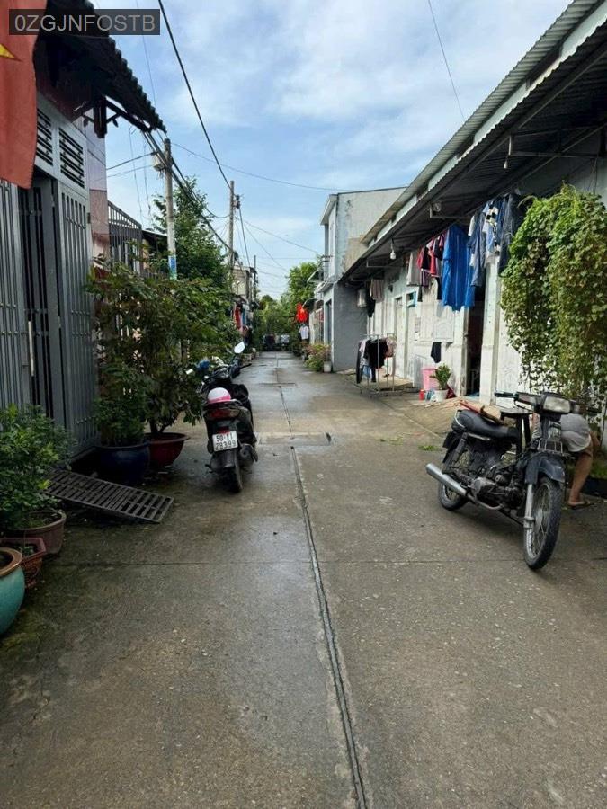 Bán nhà đường Thới Hoà gần chợ, trường học. Hẻm 5m ô tô - Xã Vĩnh Lộc A  -  Huyện Bình Chánh  - (ảnh - 1)