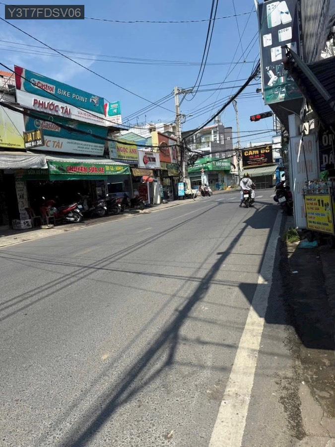 Bán nhà SHR khu dân cư gần sát chợ Bà Điểm. Diện tích 3.6x12 nhà trệt lửng - Giá 2tỷ950triệu  - Xã Bà Điểm  -  Huyện Hóc Môn  - (ảnh - 3)