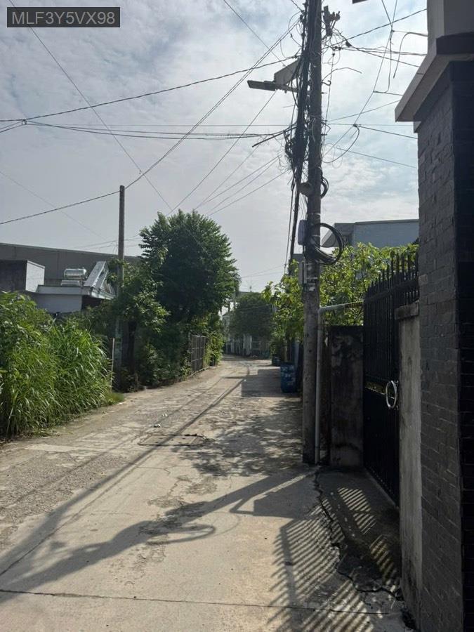 Bán nhà từ đường Tân Xuân Trung Chánh 2 chạy vào 100m, diện tích 4.5x20. Hẻm 7m xe hơi ra vào được - Xã Tân Xuân  -  Huyện Hóc Môn  - (ảnh - 1)