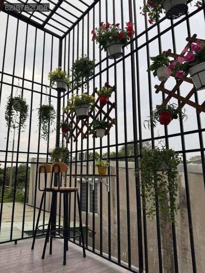 Bán nhà SHR 20m đường nhựa ttt13 hẻm ô tô, diện tích 4x16 nở hậu 7m đúc 1 trệt 1 lầu. Giá 4tỷ280tr - Xã Thới Tam Thôn  -  Huyện Hóc Môn  - (ảnh - 4)