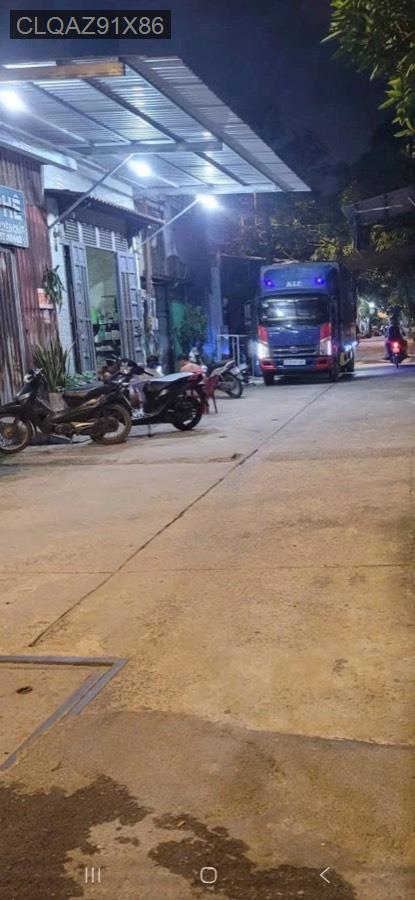 Bán nhà đường Liên Ấp 2-6, hẻm thông 8m kinh doanh buôn bán. Giá 2tỷ980triệu TL - Xã Vĩnh Lộc A  -  Huyện Bình Chánh  - (ảnh - 0)