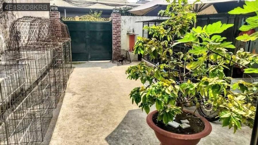 Bán nhà Sổ Hồng Riêng Bà Điểm, hẻm xe hơi tới tận cửa. Gần chợ Cây Me, bến xe An Sương  - Xã Bà Điểm  -  Huyện Hóc Môn  - (ảnh - 1)