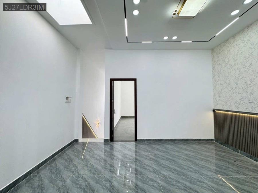 Bán nhà phố mặt tiền đường bê tông cách ngã 3 Mỹ Hạnh 1km. SHR 5x25 - Giá 2tỷ860 - Xã Mỹ Hạnh Nam  -  Huyện Đức Hòa  - (ảnh - 7)