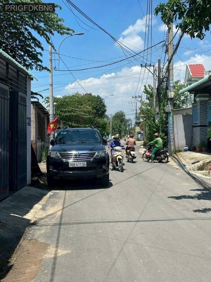 Bán nhà Sổ Hồng Riêng đường Xuân Thới Thượng 4, mặt tiền kinh doanh buôn bán ok. Giá 4tỷ650triệu TL - Xã Xuân Thới Thượng  -  Huyện Hóc Môn  - (ảnh - 2)