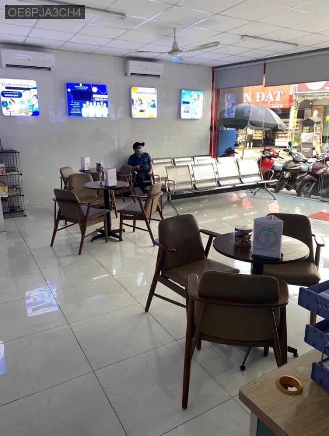 SIÊU ĐỈNH MTKD TÂN BÌNH GẦN TÂN SƠN NHẤT - 350M2 - NỞ HẬU - NGANG KHỦNG - 8,6 X32 - 3 TẤM - 60 TY - - Phường 15  -  Quận Tân Bình  - (ảnh - 1)